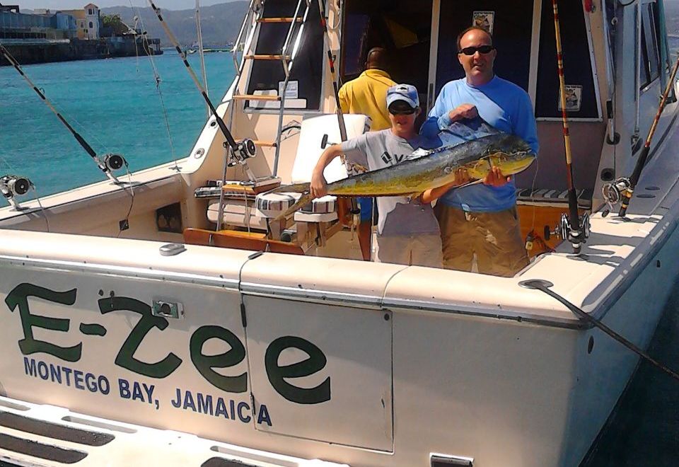 ezee-sport-fishing-montego-bay-st-james-parish-jamaica-baityourhook