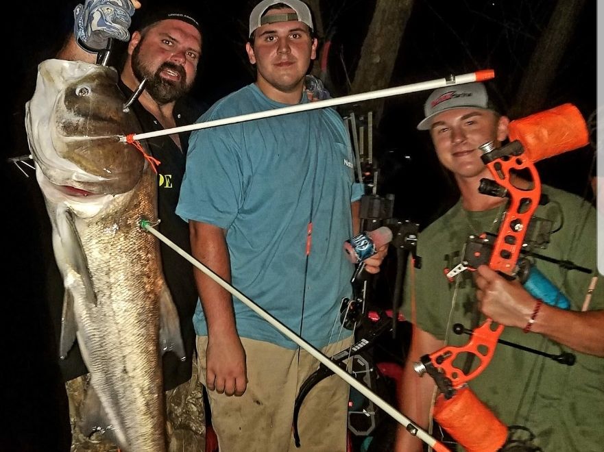 Guided Bowfishing Trips in North MS / Tunica, Mississippi, United ...