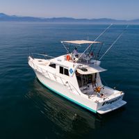 Piquis 46' Fishing Charter