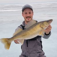 Green Bay Ice Fishing