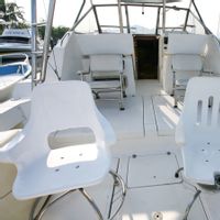 36 ft Luhrs FIshing Sportfisher