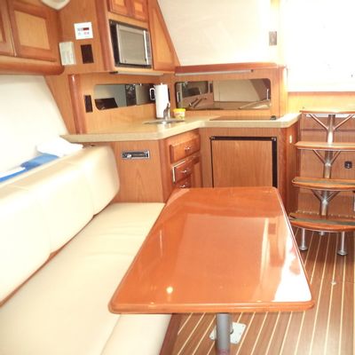 36 Luhrs Yacht Nuevo Vallarta
