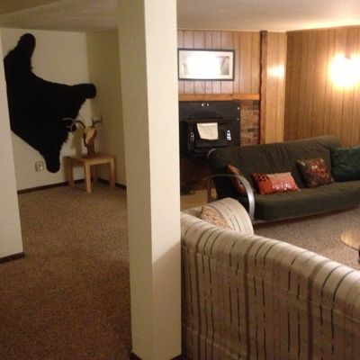 6bed/4 bath house on the Kenai River