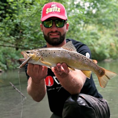 Trout Fishing in pvt. Stream + WARRANTY