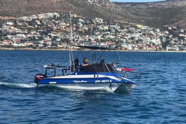 Inshore Charter-2 guests on small vessel