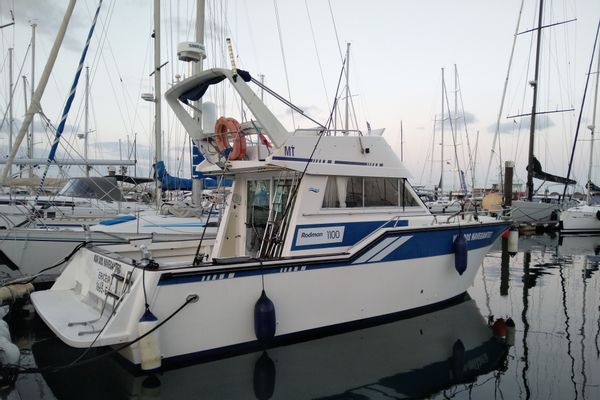Cascais: Private Fishing Tour